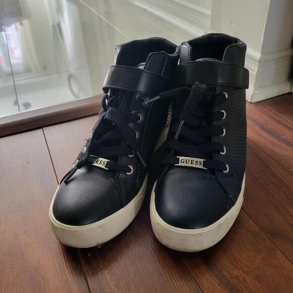 Womens Guess Decia2 Lace Up Wedge Sneakers in Black - Picture 1 of 6